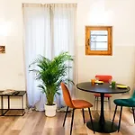 Via Ricasoli Cathedral Apartment